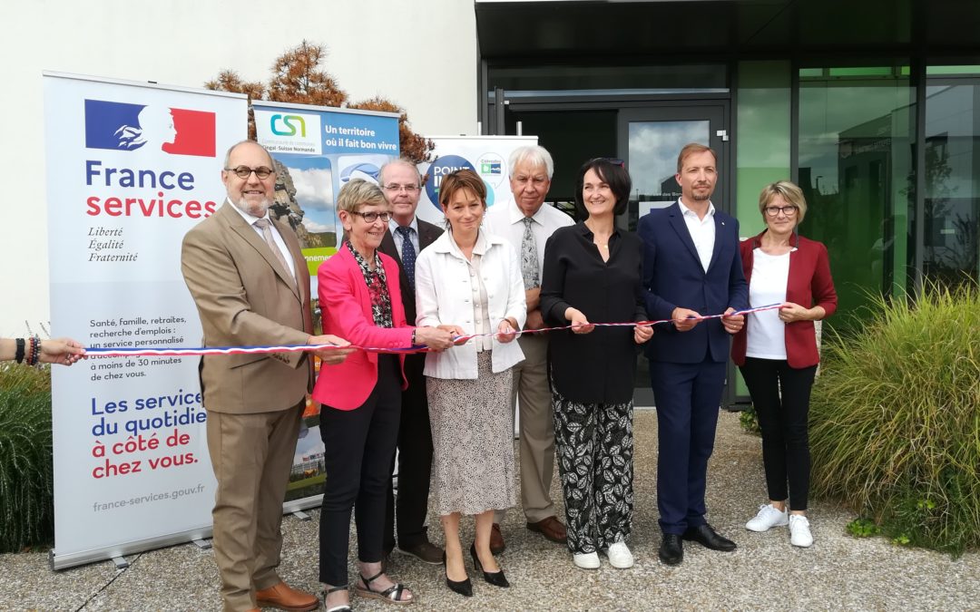 Retour en image : inauguration des deux Points Info 14 du territoire labellisés “France services”